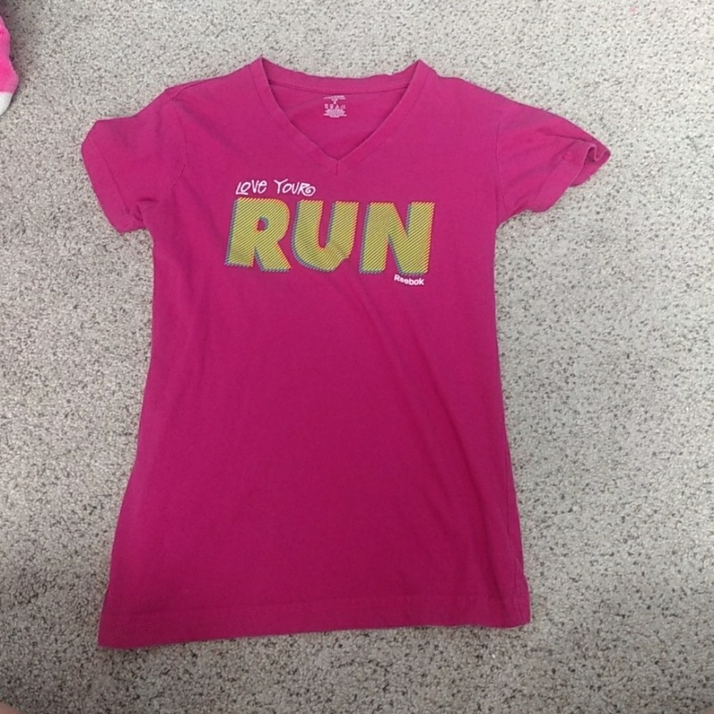 Reebok t shirt